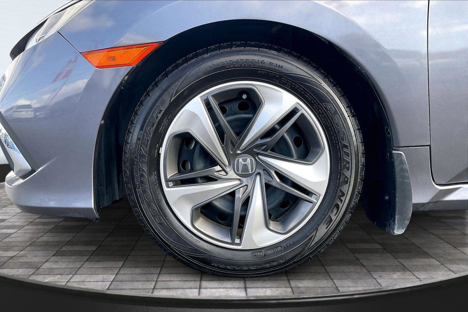 Used 2019 Honda Civic LX image 9