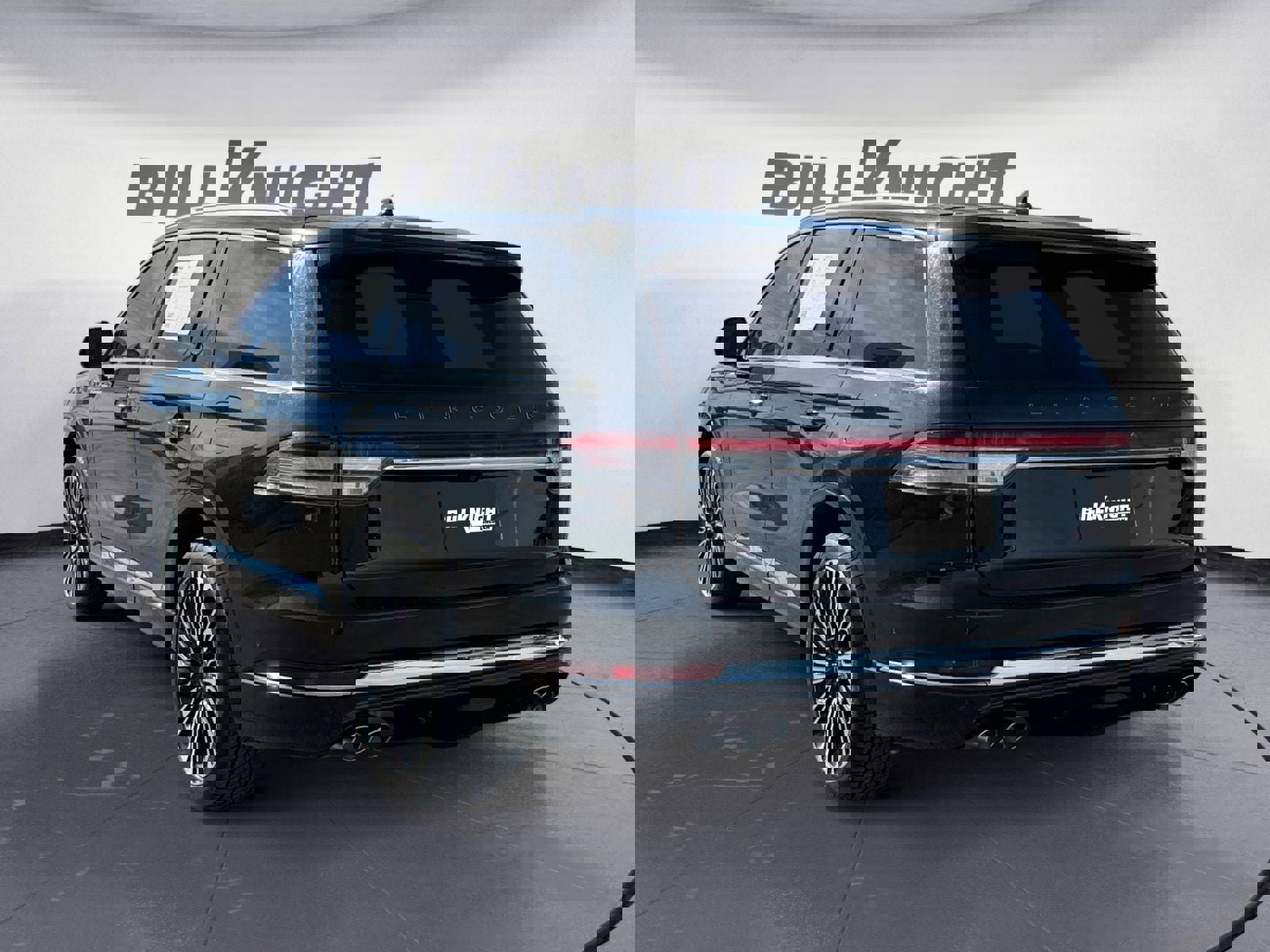 Used 2020 Lincoln Aviator Black Label w/ Dynamic Handling Package image 3