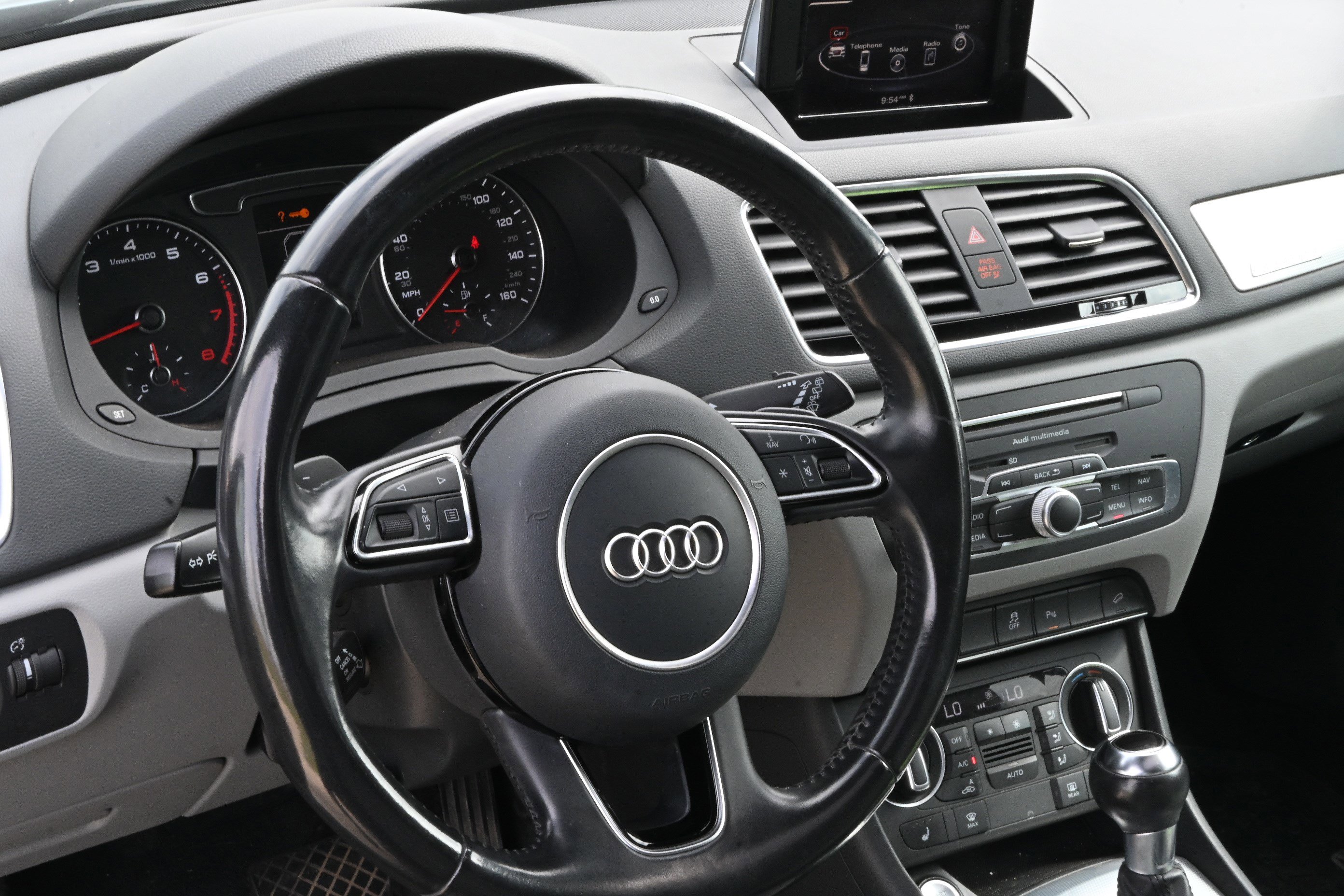 Used 2018 Audi Q3 2.0T Premium w/ Convenience Package image 14