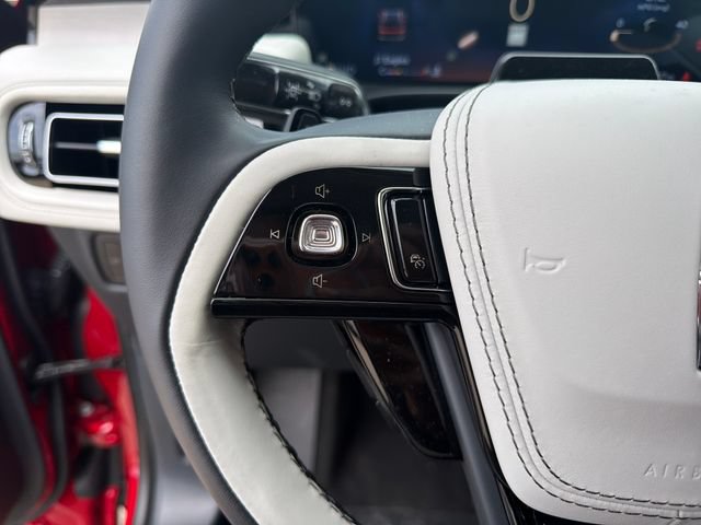 New 2026 Lincoln Aviator Reserve AWD/4WD image 28