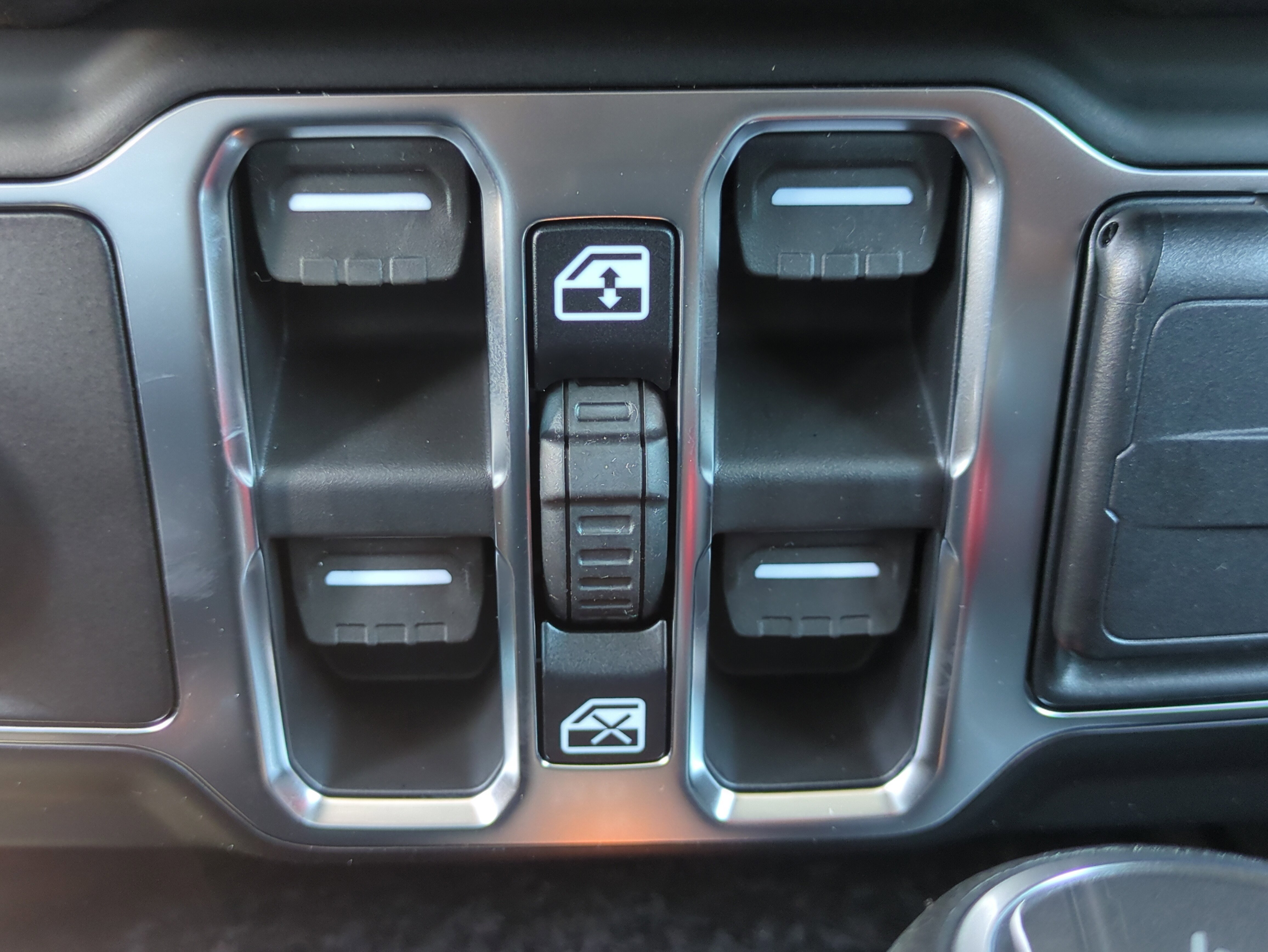 New 2026 Jeep Wrangler Sport S image 25