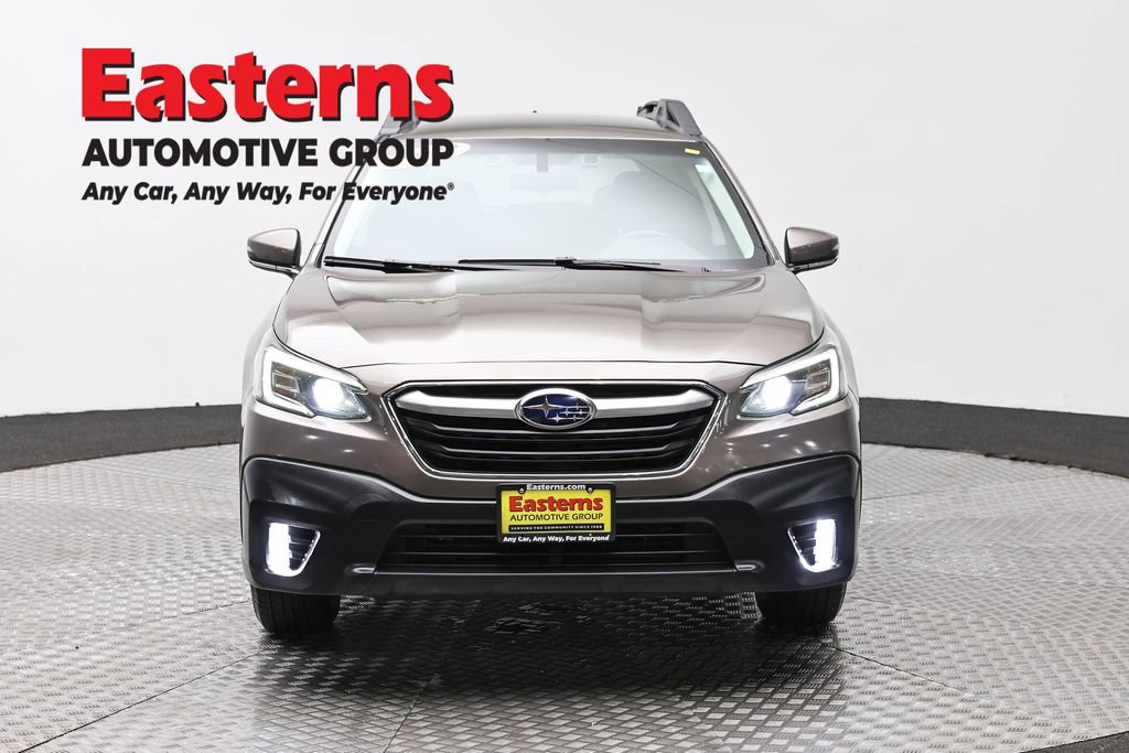 Used 2022 Subaru Outback Premium AWD/4WD image 2
