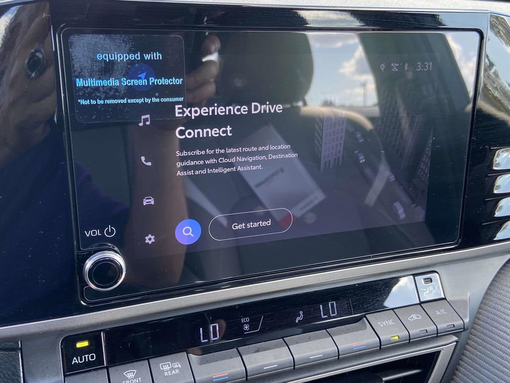 New 2026 Toyota Camry Hybrid FWD image 28