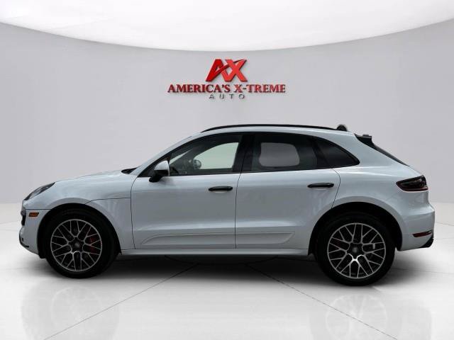 Used 2017 Porsche Macan Turbo AWD/4WD image 2