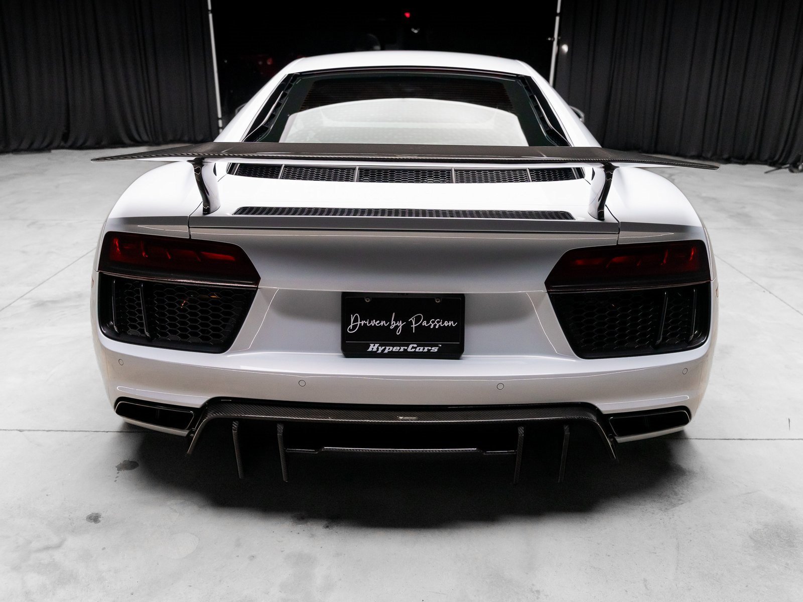 Used 2017 Audi R8 V10 plus image 39