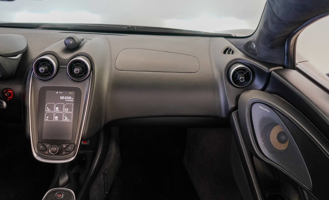 Used 2020 McLaren 570S Spider image 59