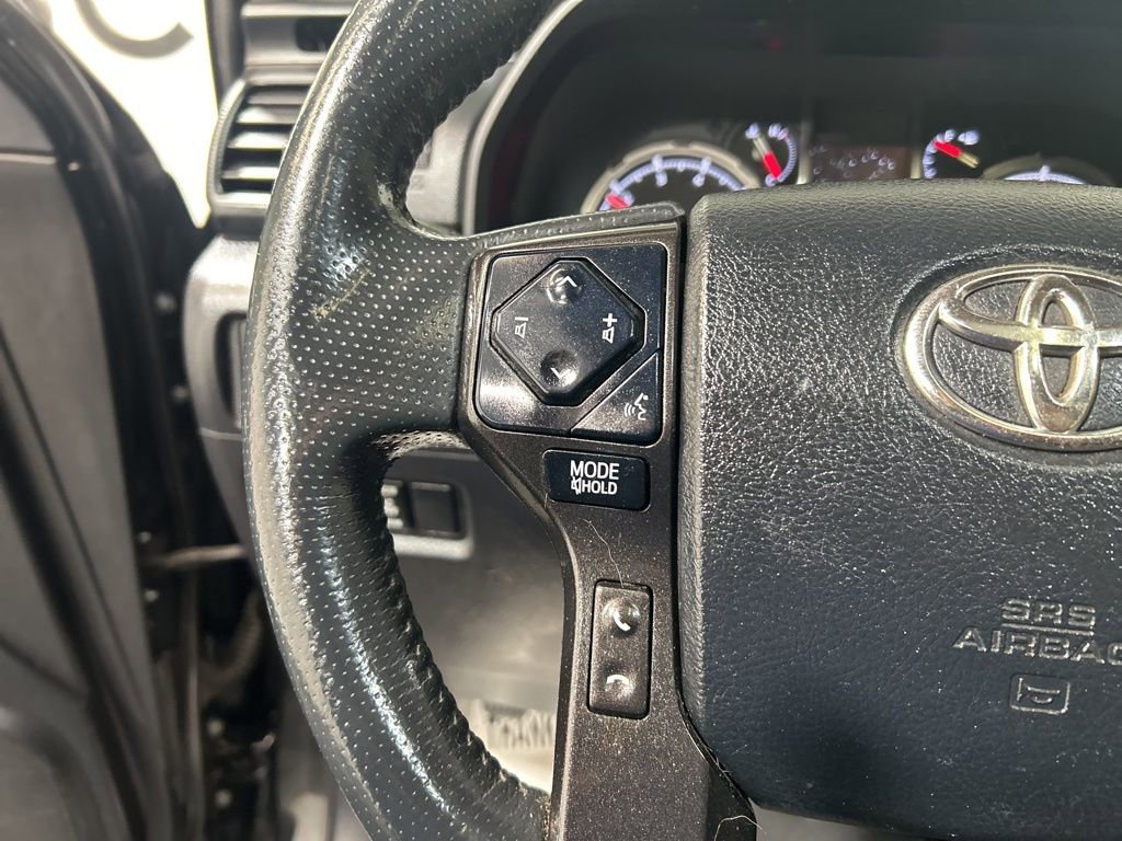 Used 2020 Toyota 4Runner Venture w/ Moonroof Package image 22