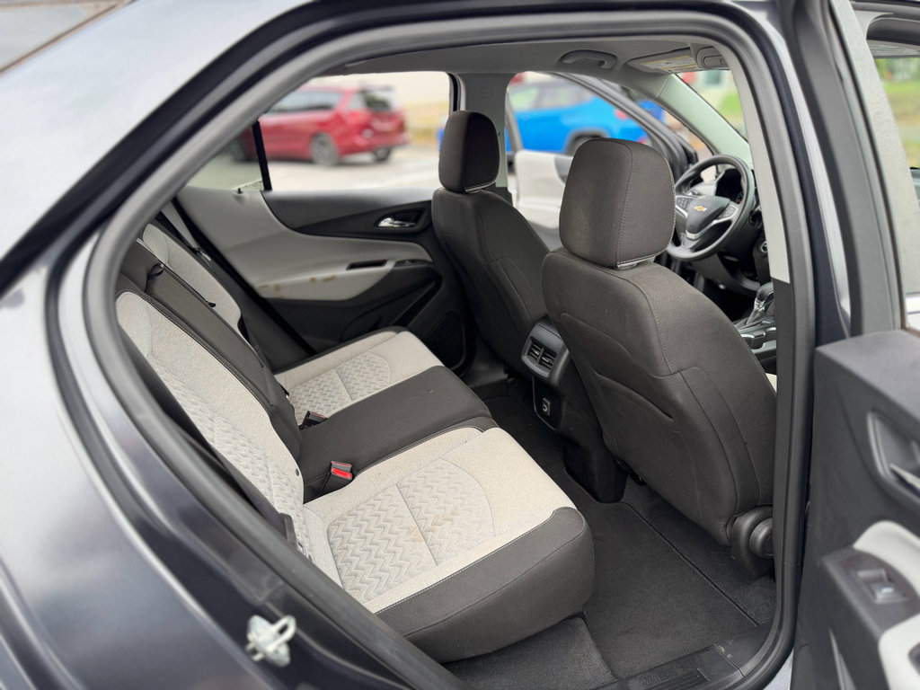 Used 2022 Chevrolet Equinox LT FWD image 30