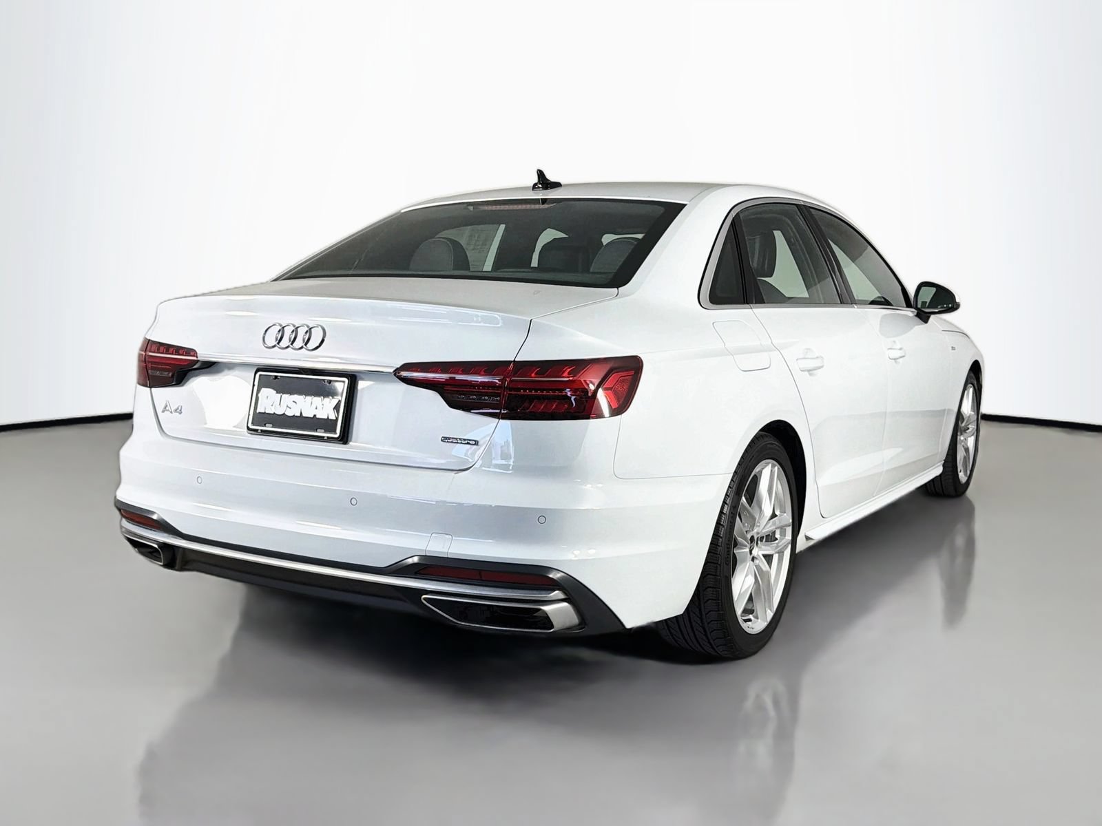 Used 2023 Audi A4 2.0T Premium w/ Convenience Package AWD/4WD image 7