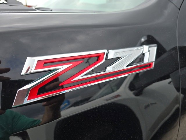 New 2025 Chevrolet Silverado 3500 LTZ w/ Z71 Chrome Sport Edition image 12