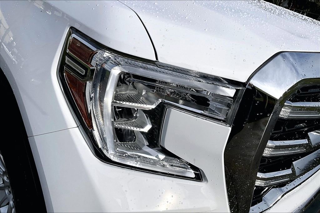 Used 2022 GMC Sierra 1500 SLE image 28