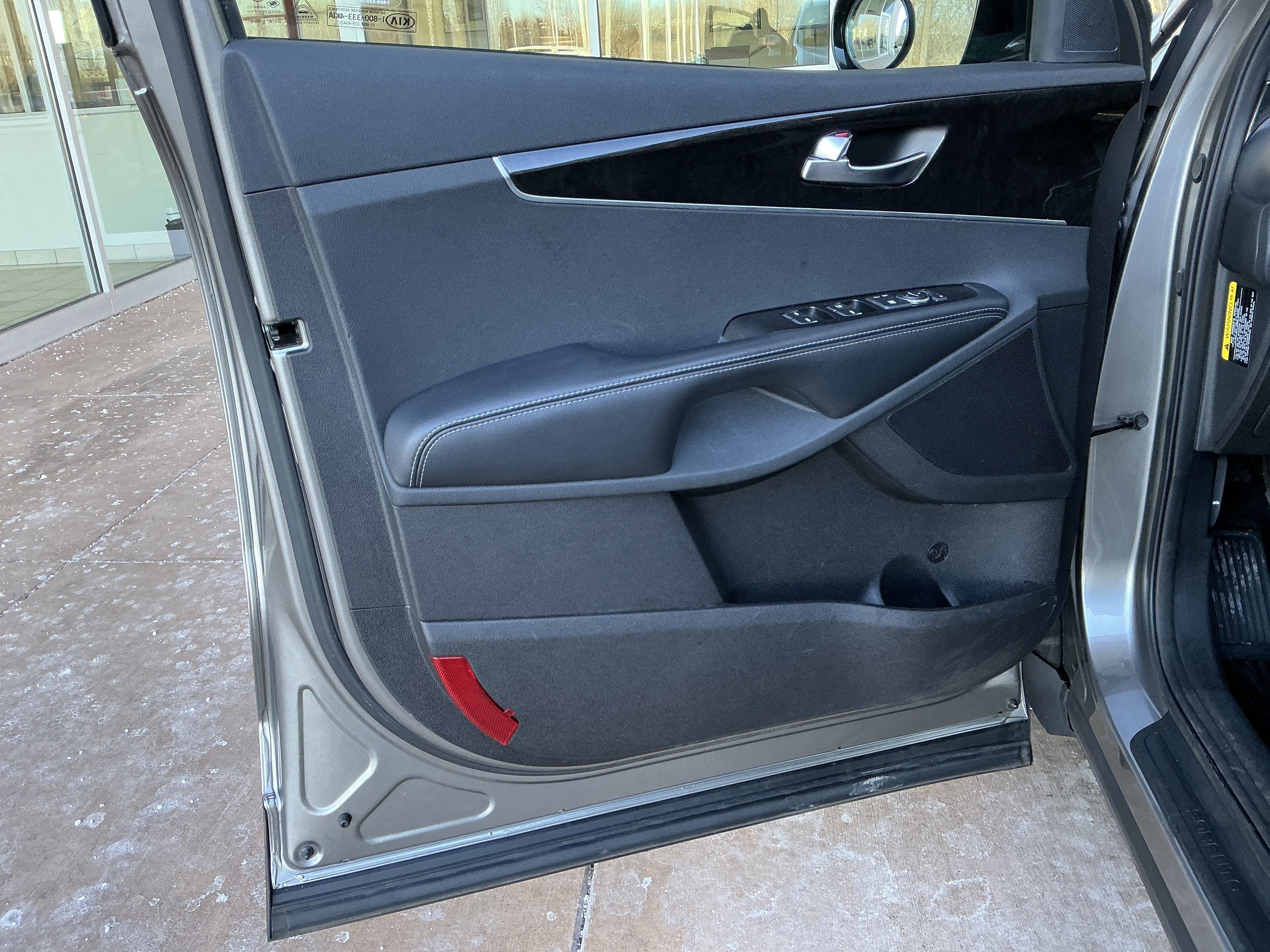 Used 2016 Kia Sorento EX image 14