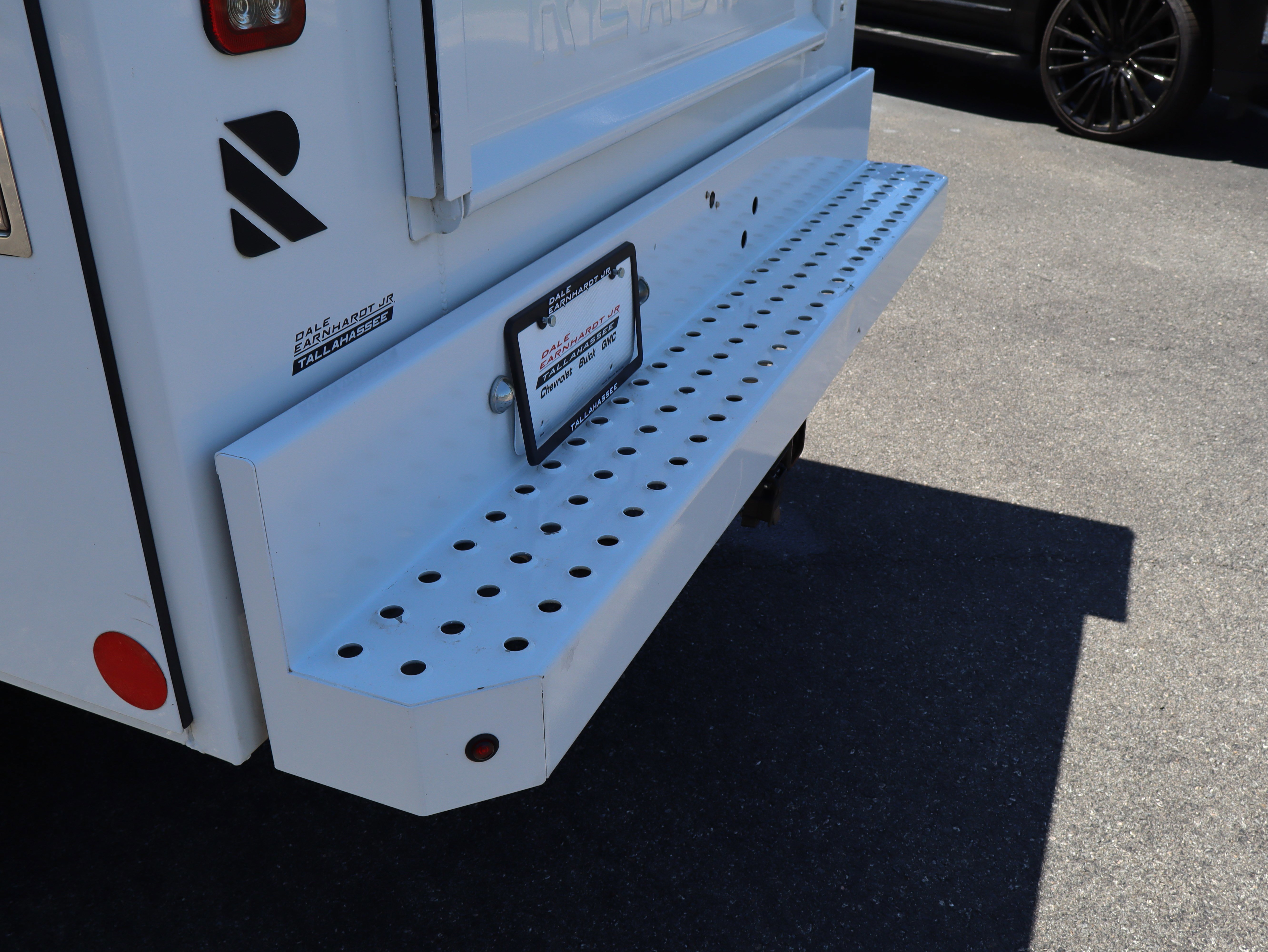 Used 2023 GMC Sierra 3500 Pro w/ Convenience Package image 42