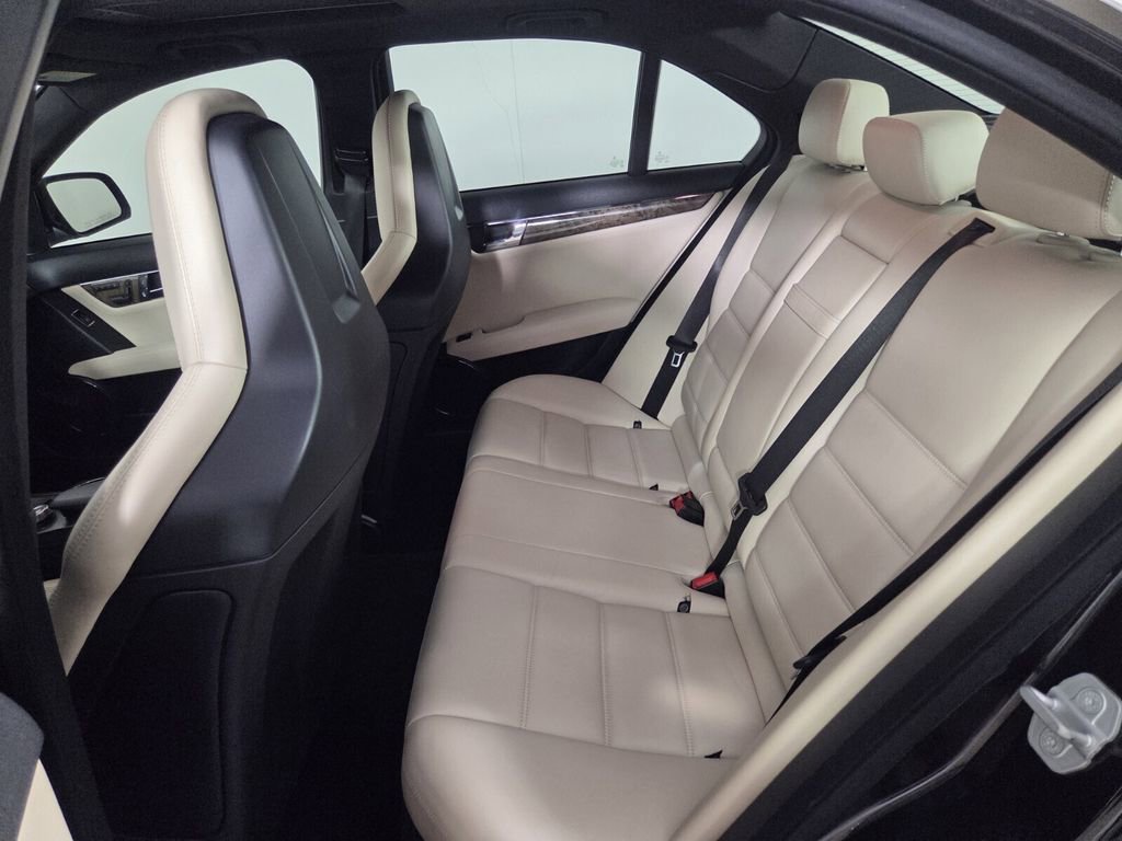 Used 2009 Mercedes-Benz C 63 AMG Sedan image 24