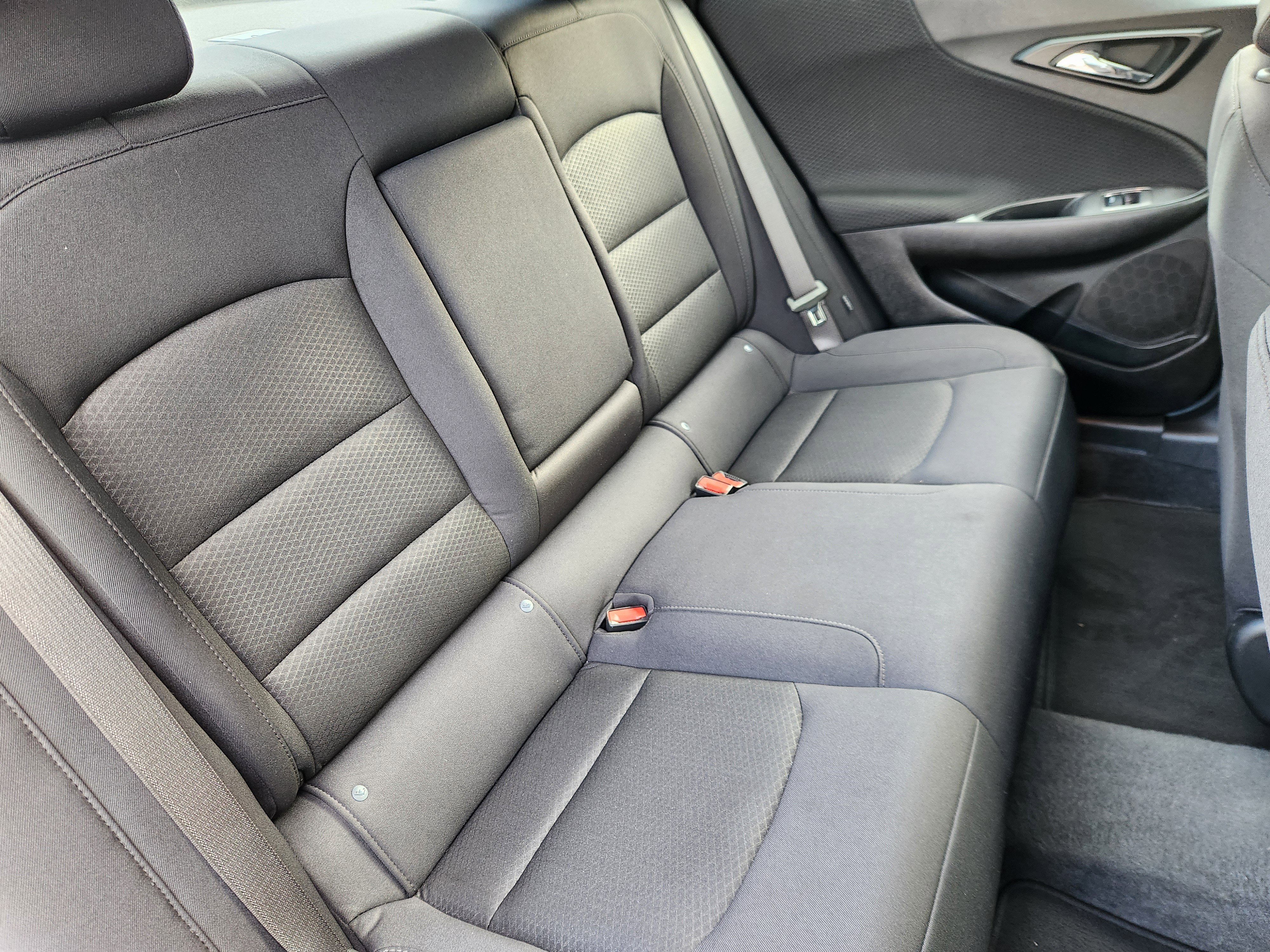 Used 2025 Chevrolet Malibu LT image 15