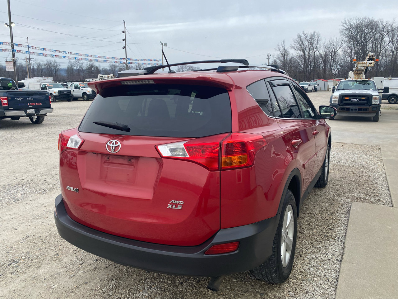 Used 2013 Toyota RAV4 XLE image 5