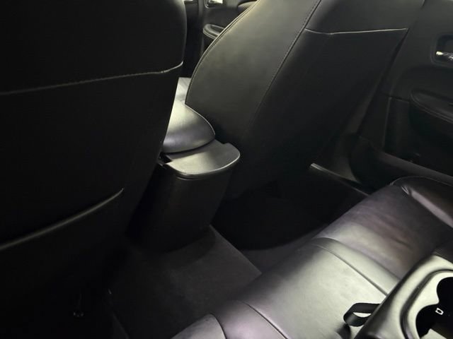 Used 2013 Chrysler 200 Limited FWD image 20