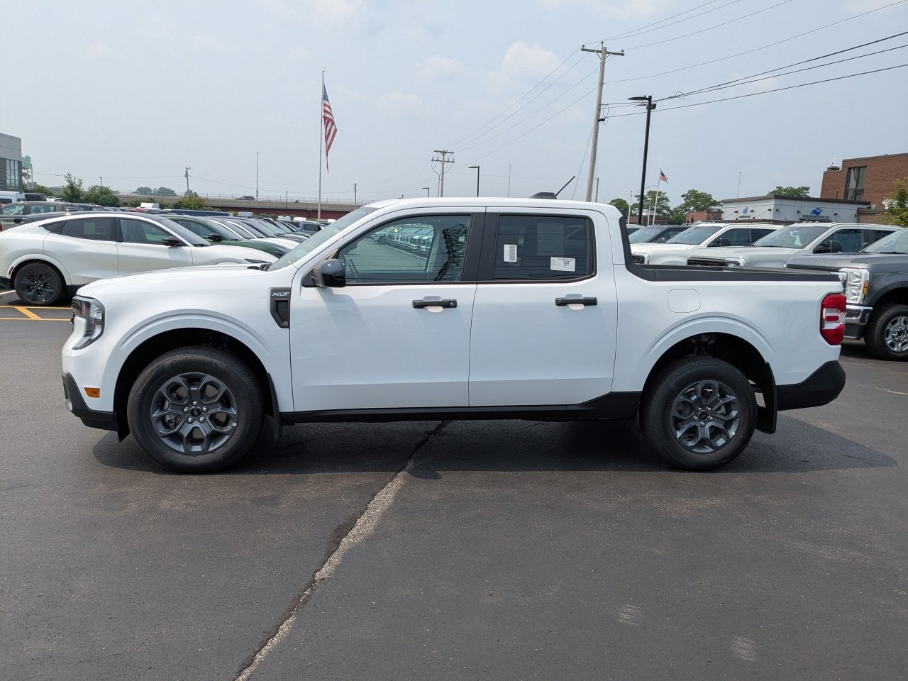 New 2025 Ford Maverick XLT w/ XLT Luxury Package image 7