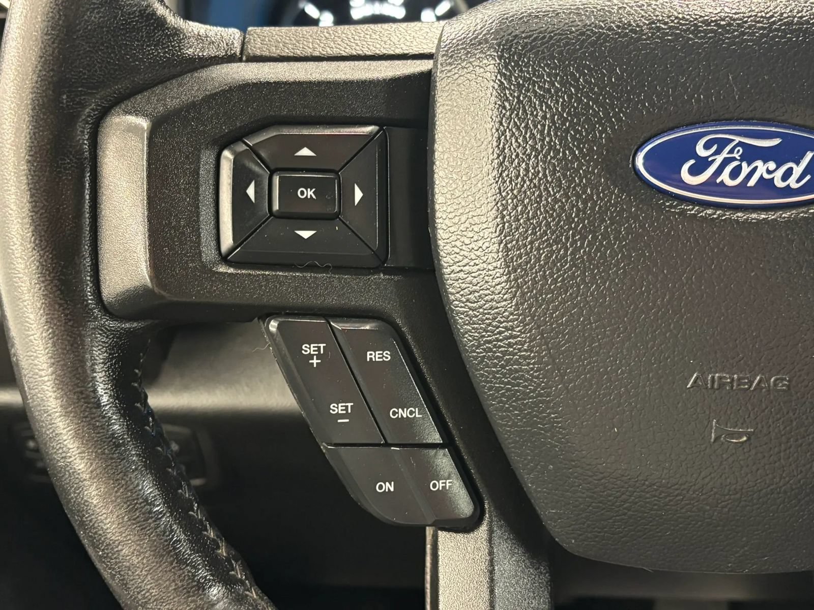 Used 2019 Ford F150 XLT w/ Equipment Group 302A Luxury AWD/4WD image 46