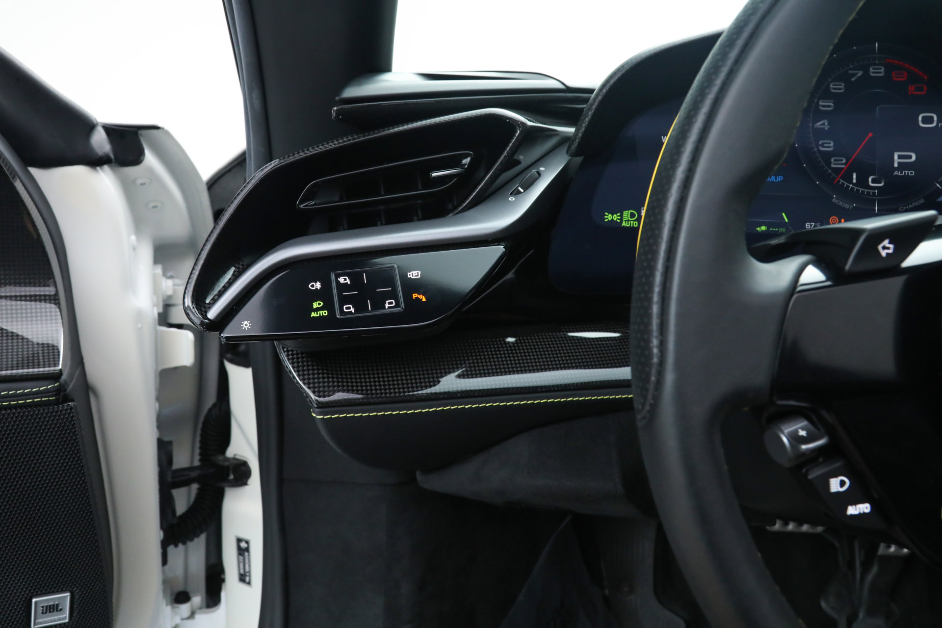 Certified 2024 Ferrari SF90 Spider image 31