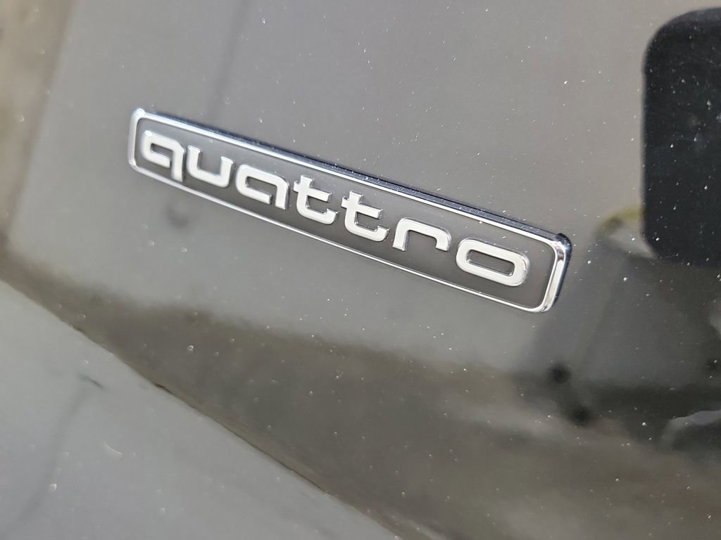 New 2026 Audi Q3 quattro 2.0T AWD/4WD image 7