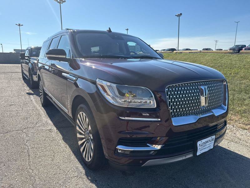 Used 2018 Lincoln Navigator L Reserve w/ Technology Package AWD/4WD image 4