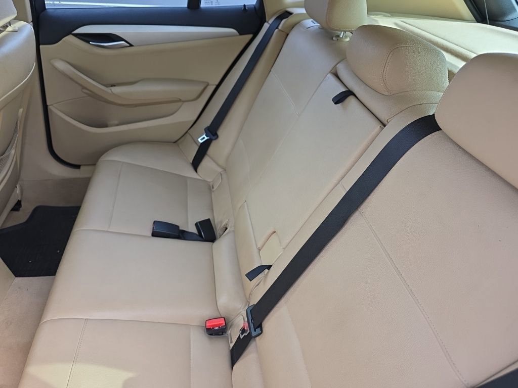 Used 2015 BMW X1 sDrive28i image 16