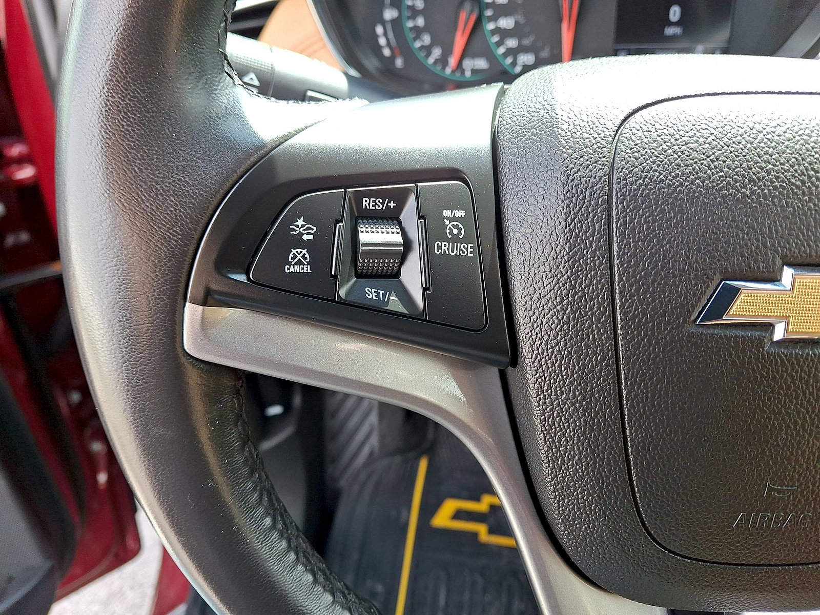 Used 2020 Chevrolet Trax Premier AWD/4WD image 17