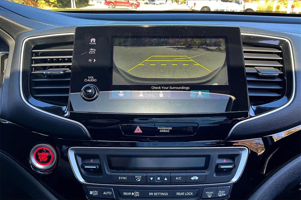 Used 2022 Honda Pilot Elite image 13