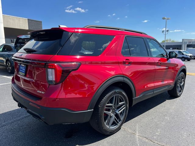 Used 2025 Ford Explorer ST-Line w/ Premium Package AWD/4WD image 8