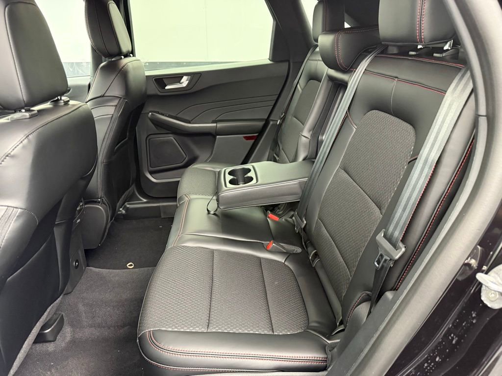 New 2026 Ford Escape ST-Line w/ Cold Weather Package AWD/4WD image 46