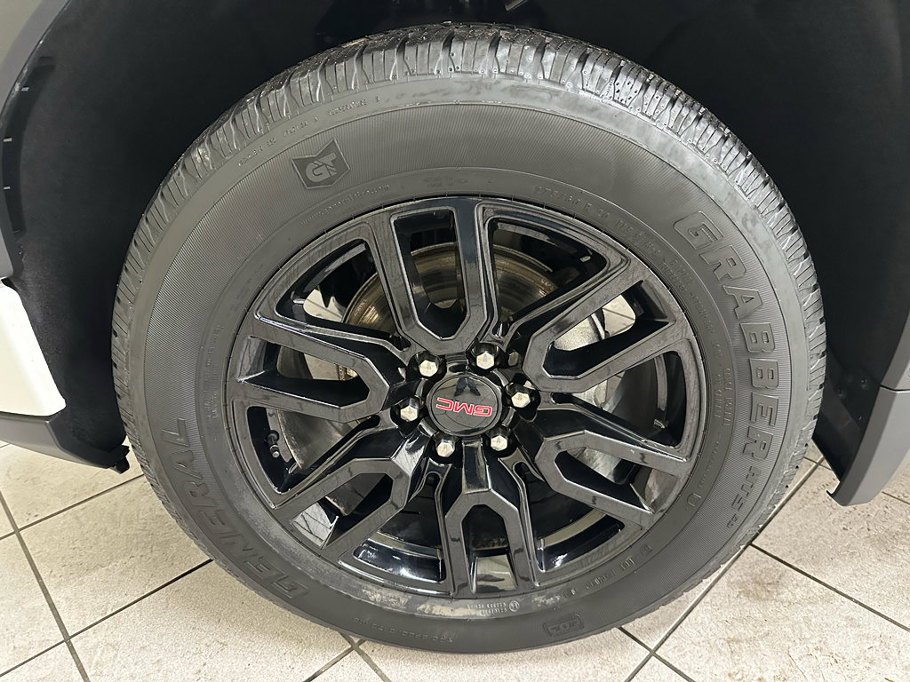 Certified 2023 GMC Sierra 1500 Pro w/ Graphite Edition AWD/4WD image 20