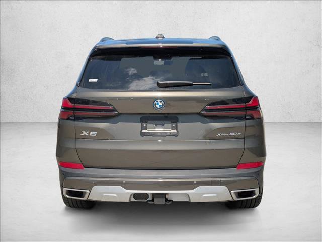 Used 2026 BMW X5 xDrive50e AWD/4WD image 6
