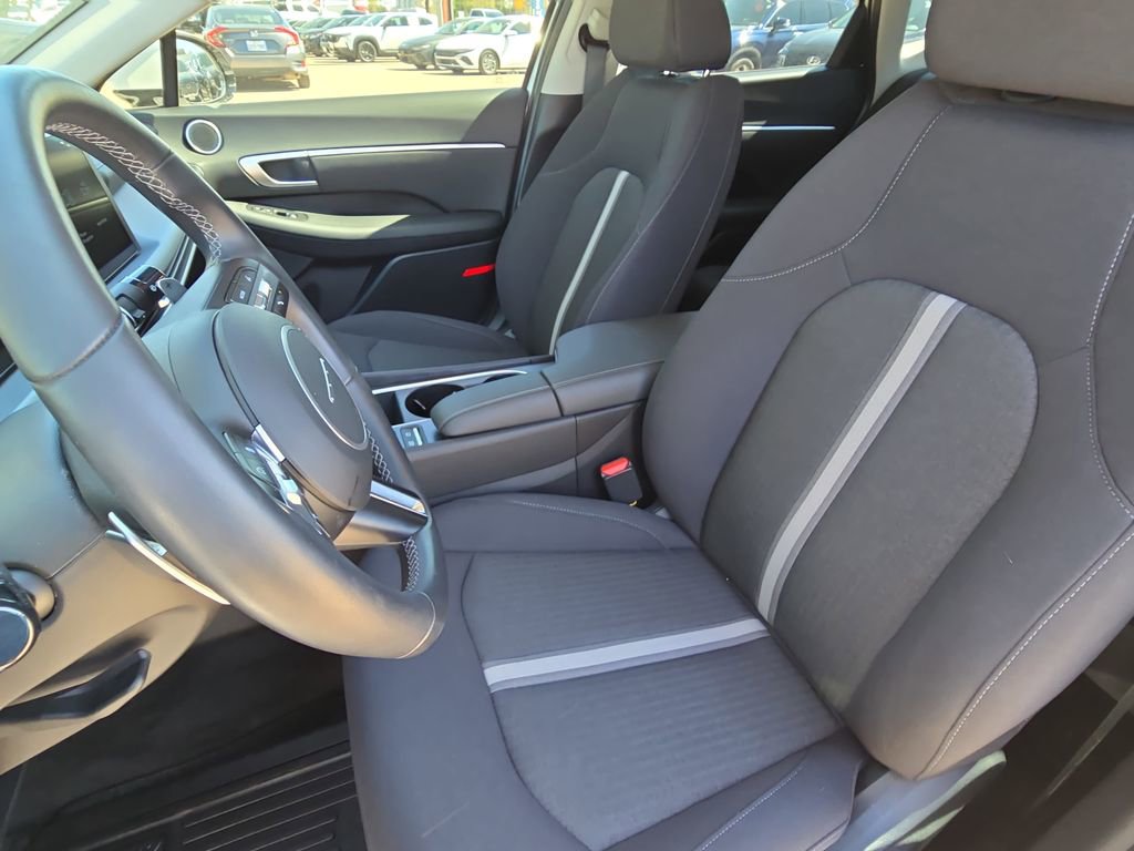 Certified 2025 Hyundai Sonata SEL image 14