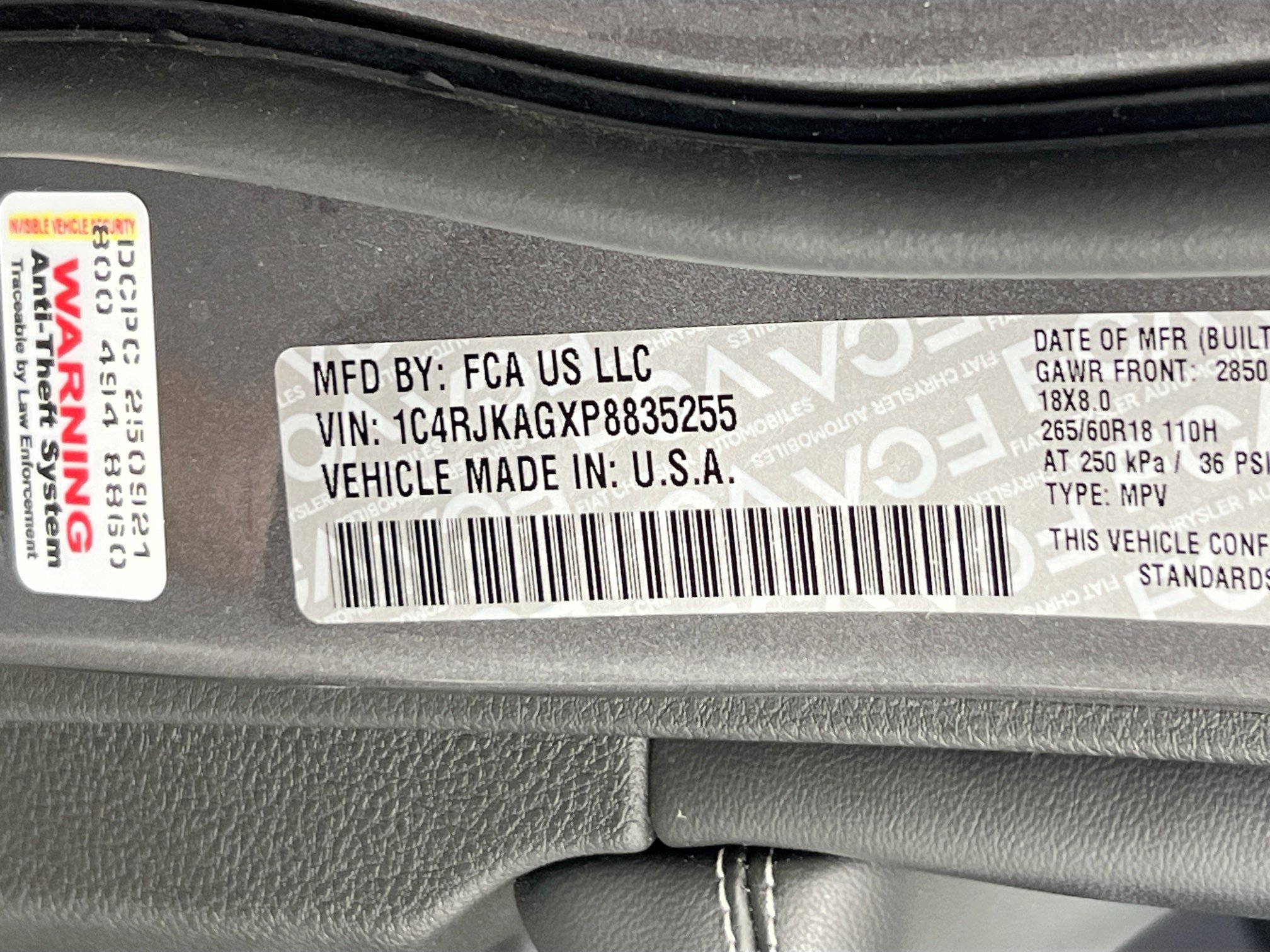 Used 2023 Jeep Grand Cherokee L Laredo AWD/4WD image 31