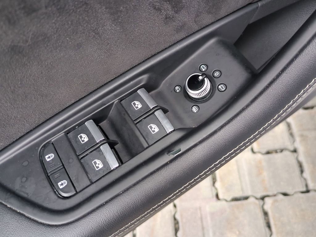 Used 2023 Audi S4 Premium Plus w/ Premium Plus Package image 13