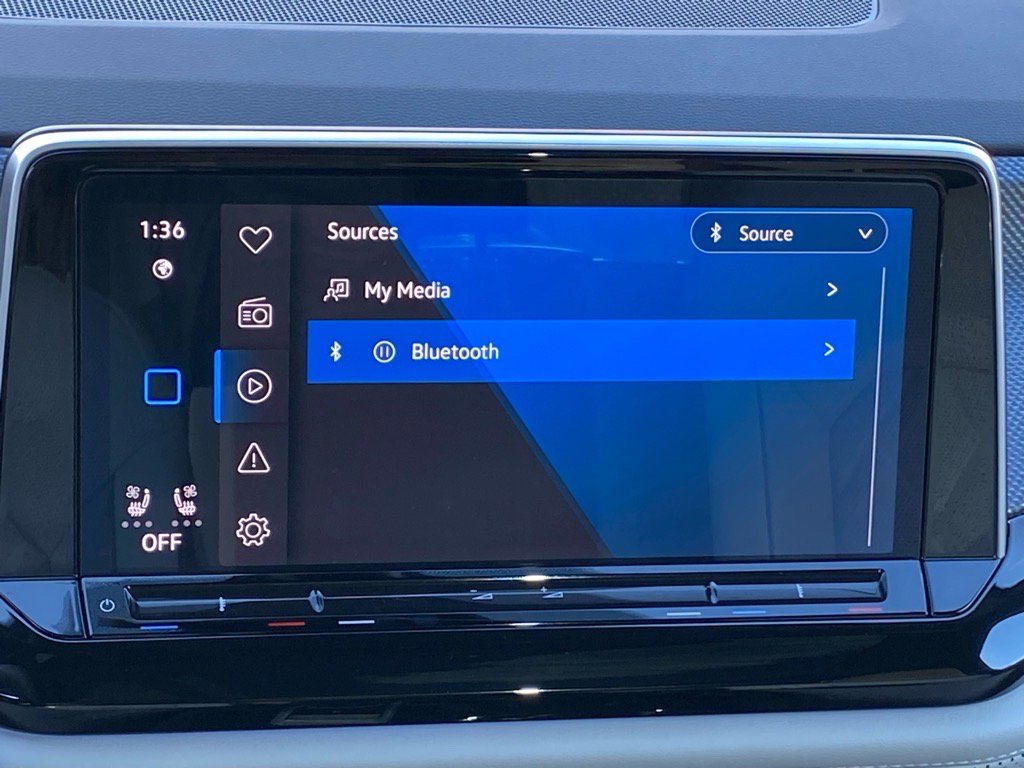 Certified 2025 Volkswagen Atlas Cross Sport SEL Premium R-Line image 8