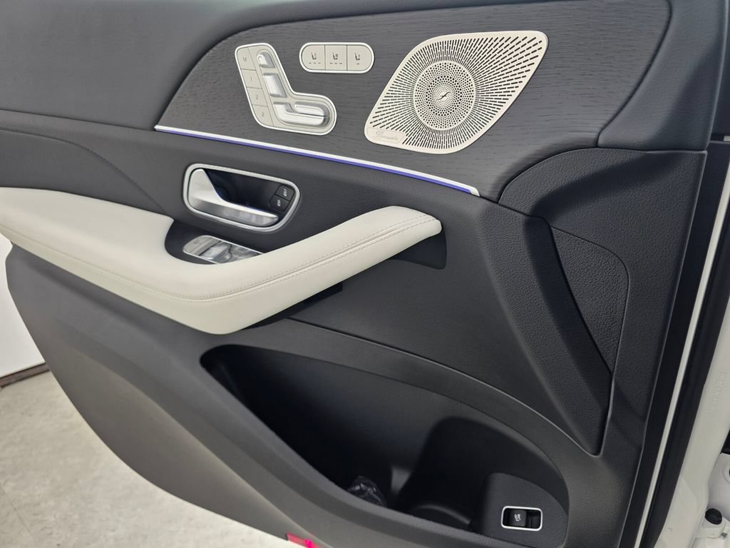 New 2026 Mercedes-Benz GLE 450 4MATIC image 16