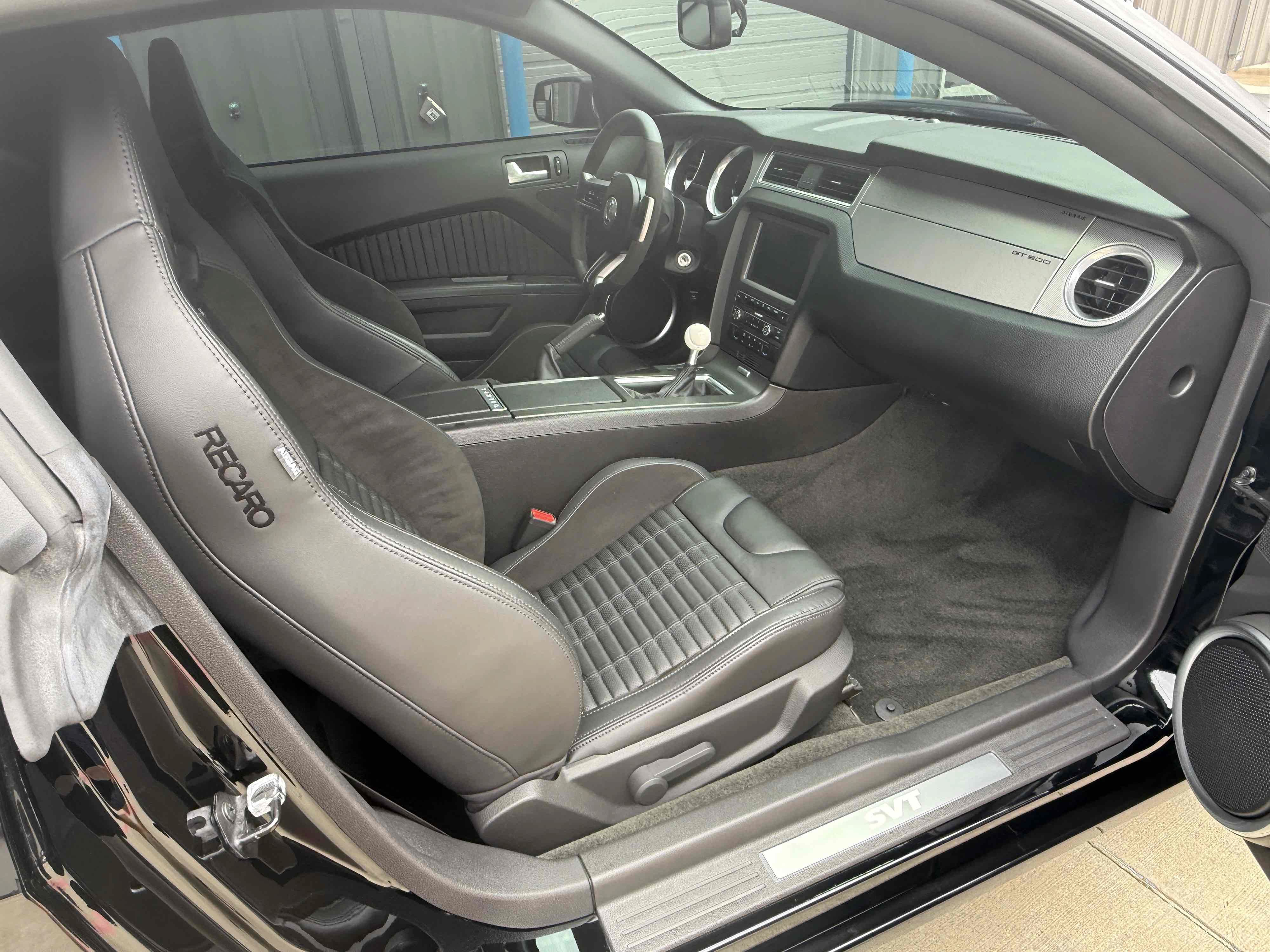 Used 2014 Ford Mustang Shelby GT500 w/ Equipment Group 821A RWD image 48