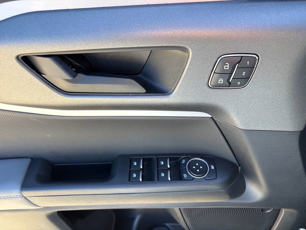 Used 2025 Ford Bronco Sport Badlands image 16