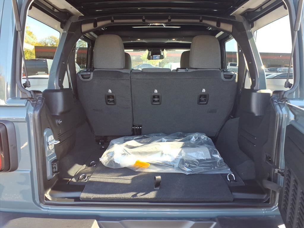 New 2026 Jeep Wrangler Unlimited Sport image 7