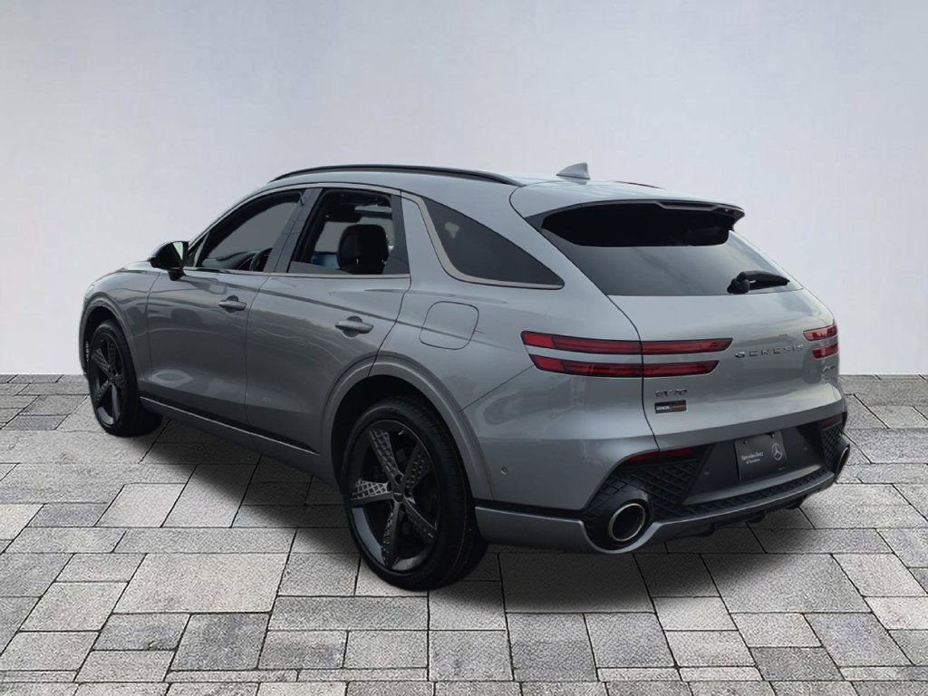 Used 2023 Genesis GV70 3.5T Sport w/ Sport Prestige Package AWD/4WD image 5