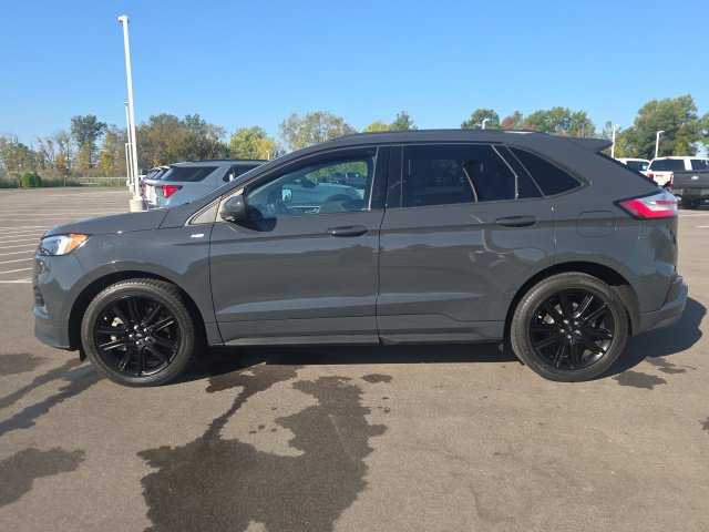 Used 2021 Ford Edge ST-Line FWD image 15