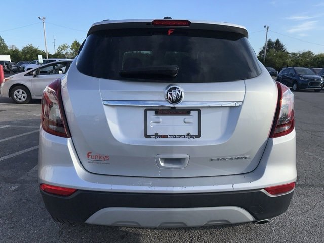 Used 2021 Buick Encore Preferred image 6