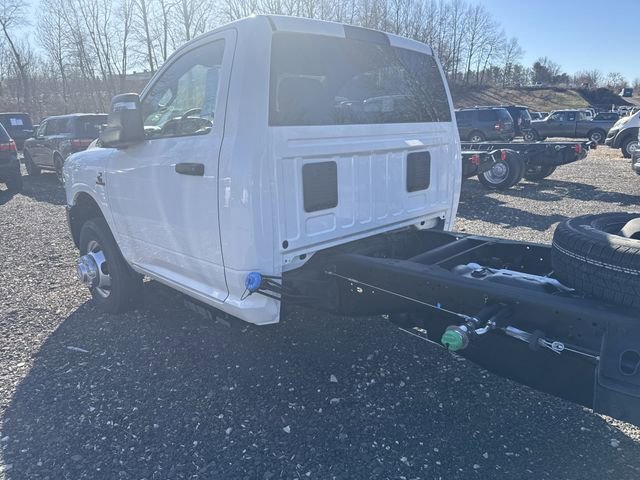 New 2024 RAM 3500 Tradesman image 5