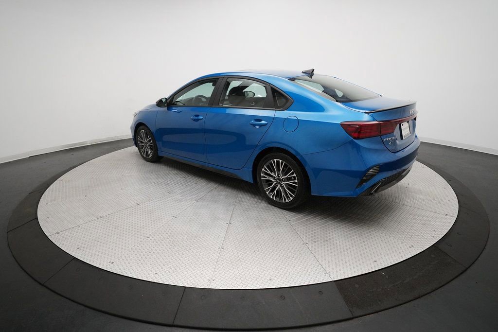 Used 2024 Kia Forte GT-Line w/ GT-Line Premium Package image 12