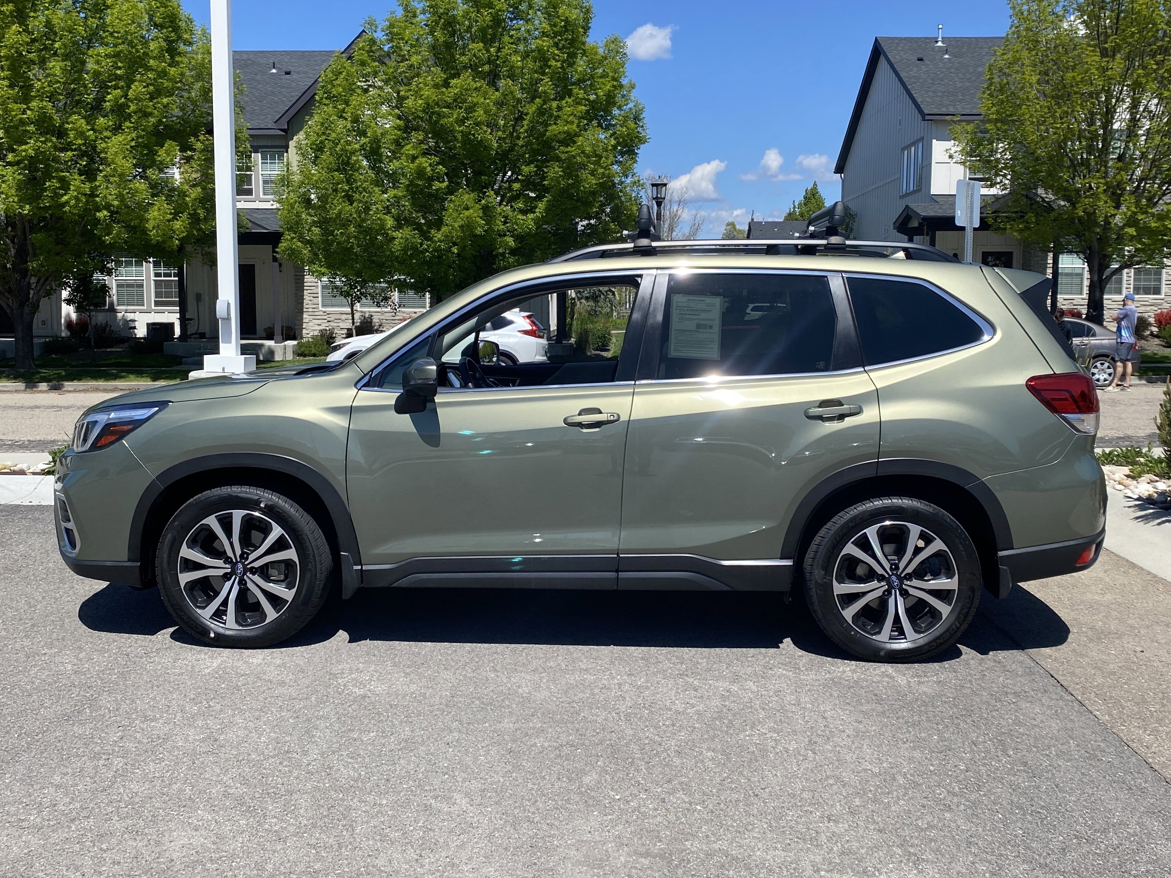 Used 2019 Subaru Forester Limited AWD/4WD image 3