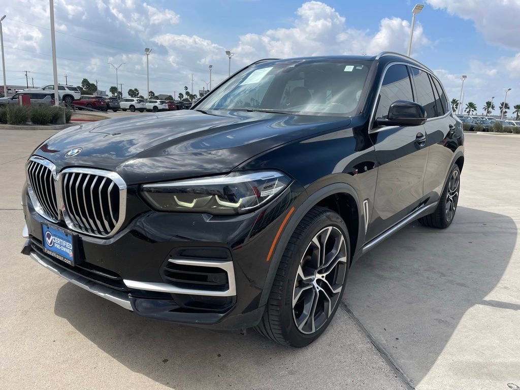 Used 2022 BMW X5 sDrive40i w/ Parking Assistance Package image 5