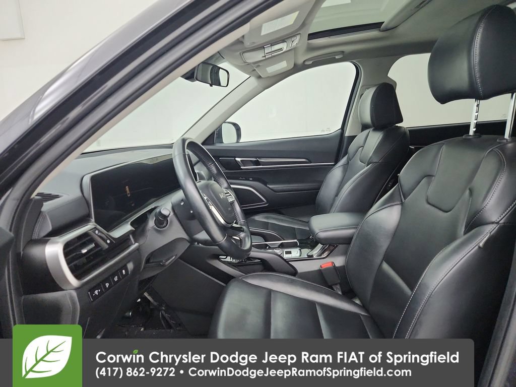 Used 2025 Kia Telluride S AWD/4WD image 18
