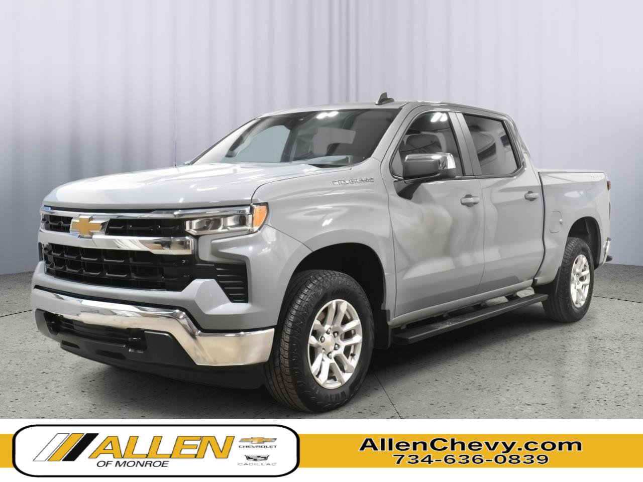 Used 2024 Chevrolet Silverado 1500 LT AWD/4WD image 1